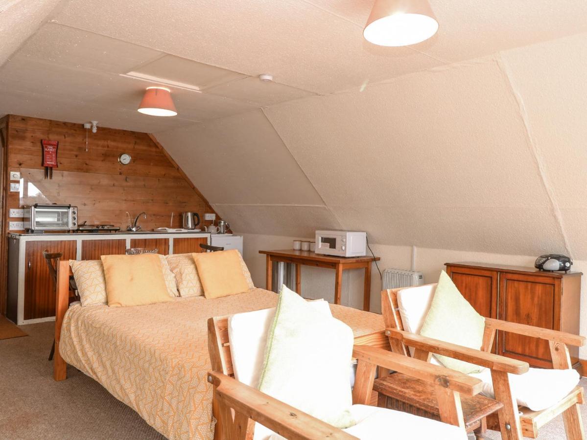 South WalshamCygnus Boathouse别墅 外观 照片